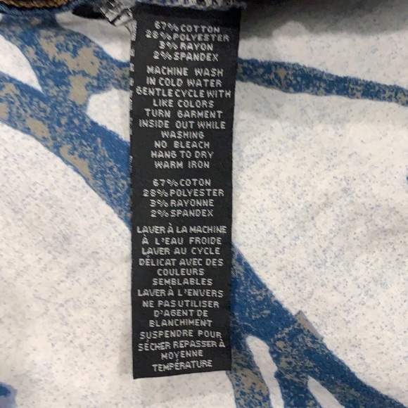 Cute Three Button Wax Jeans - Picture 11 of 11